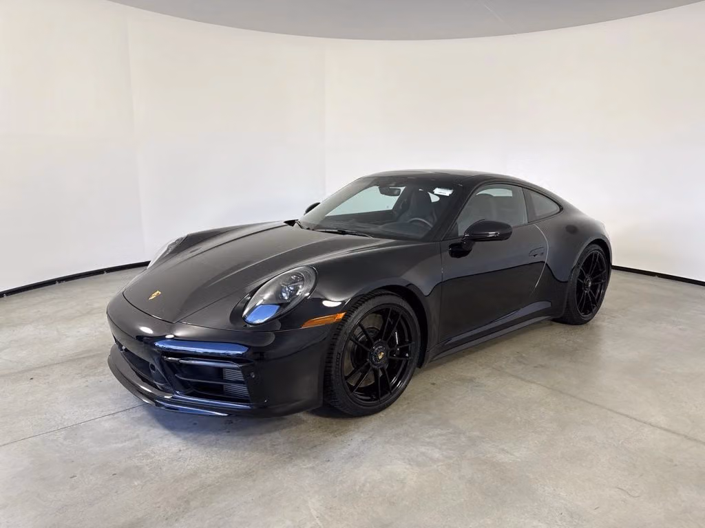 
           
        2024 Porsche 911