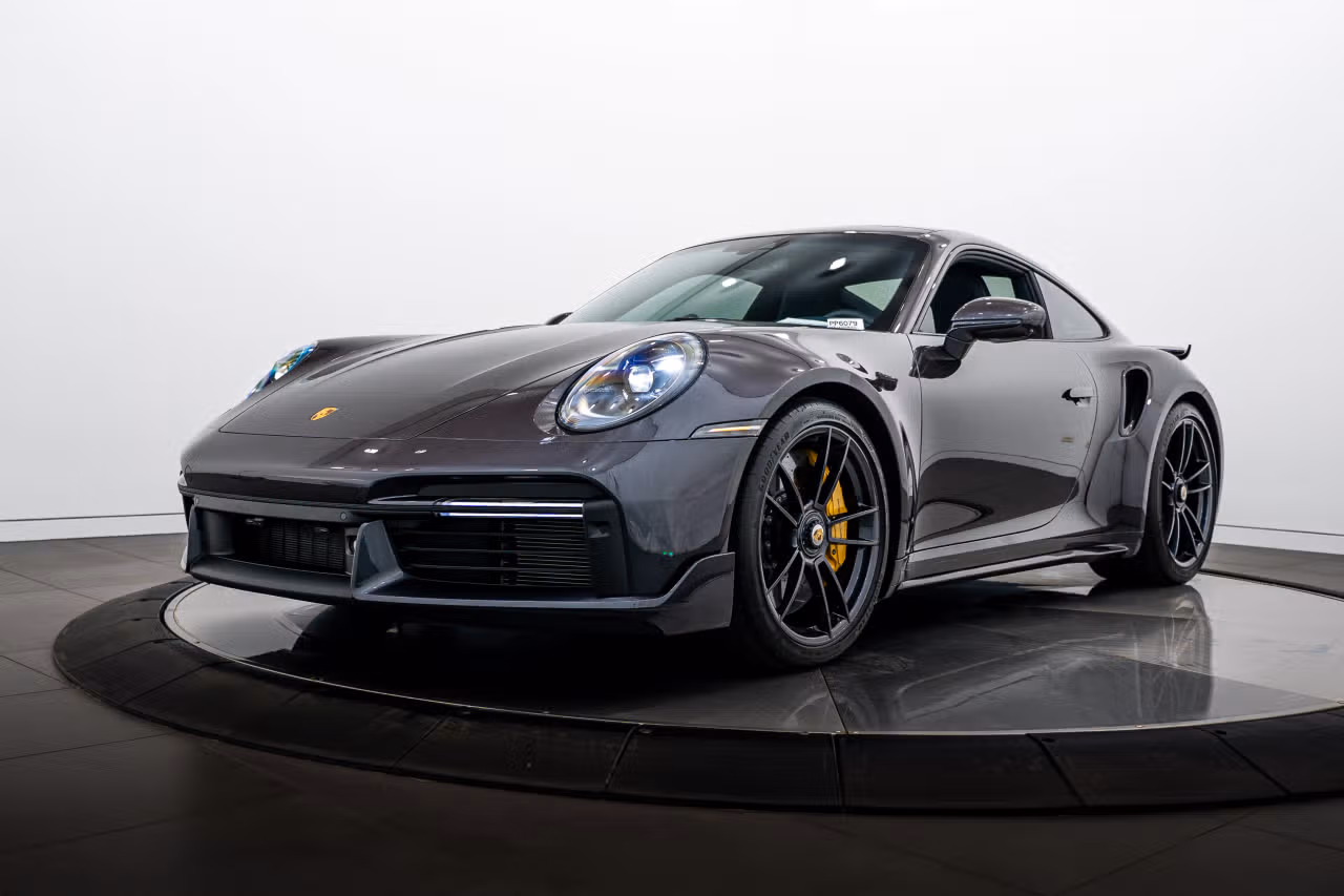 
           
        2022 Porsche 911