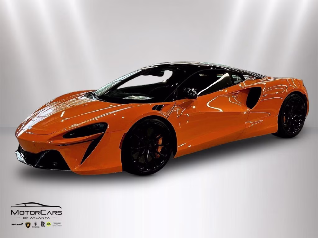 
           New 
        2026 McLaren Artura