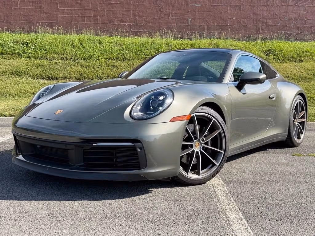 
           
        2023 Porsche 911