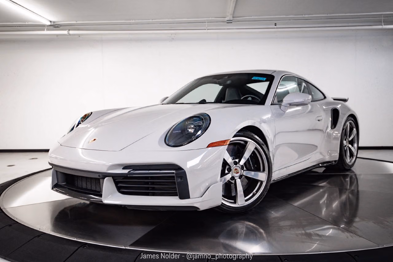 
           
        2025 Porsche 911