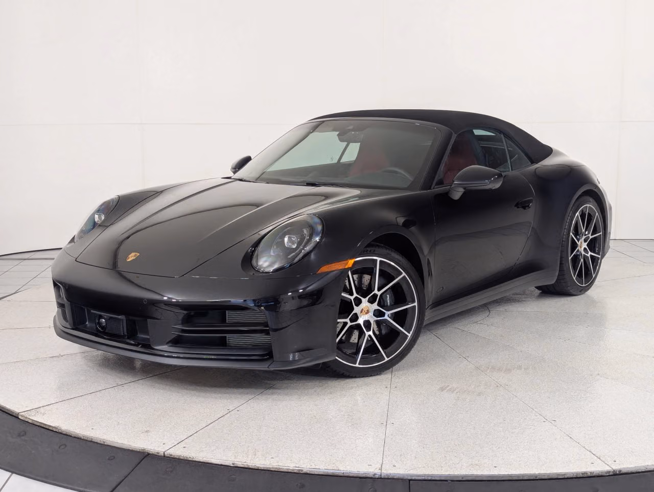 
           
        2026 Porsche 911