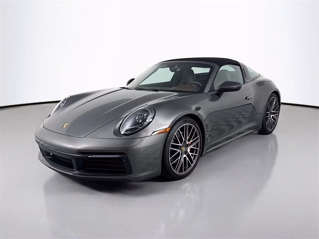 
           
        2024 Porsche 911