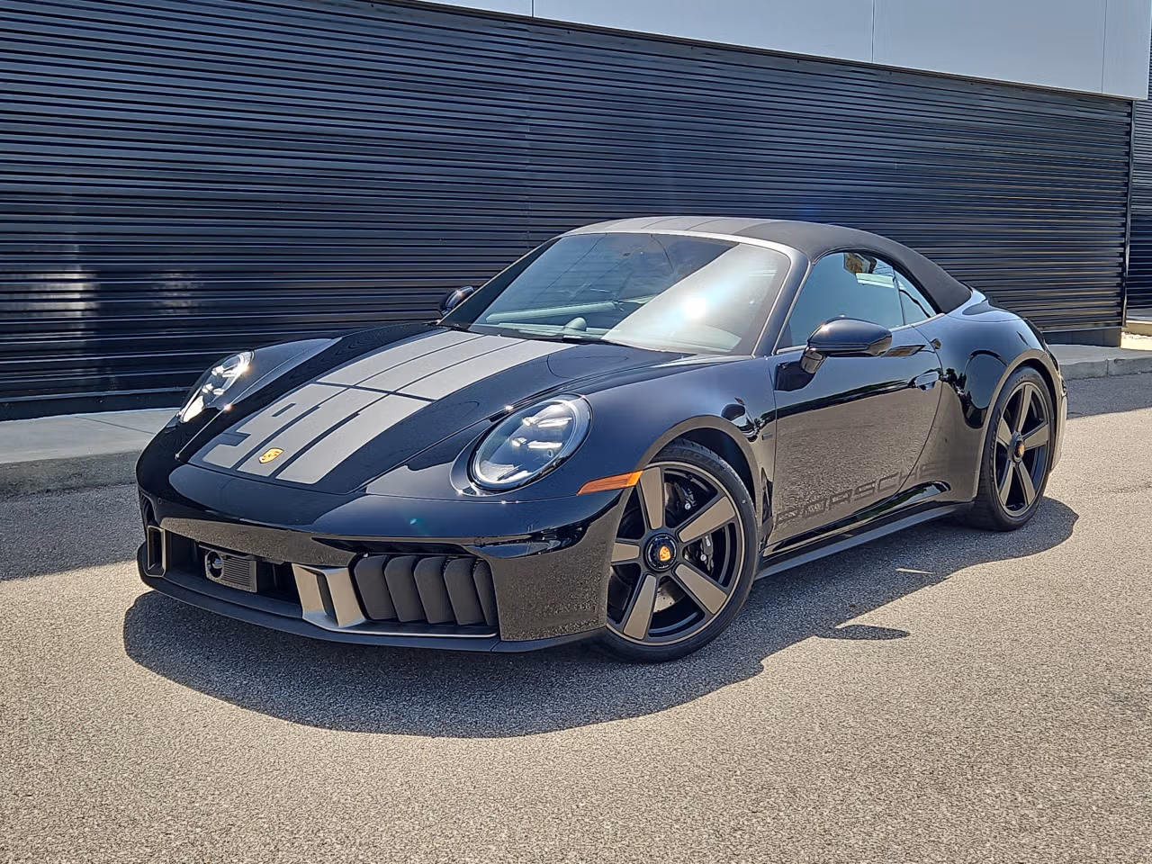 
           
        2026 Porsche 911