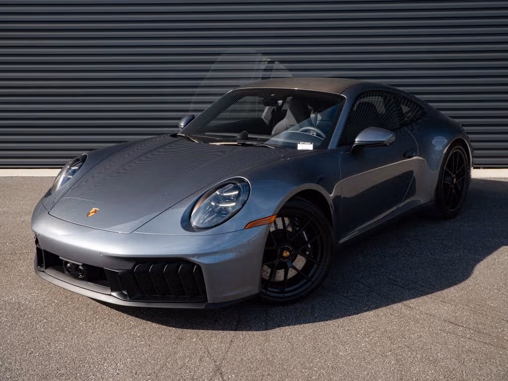 
           
        2026 Porsche 911