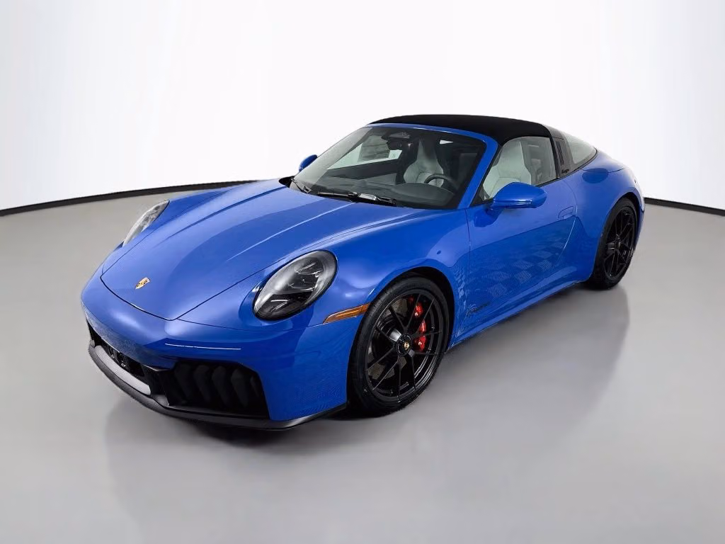 
           New 
        2026 Porsche 911