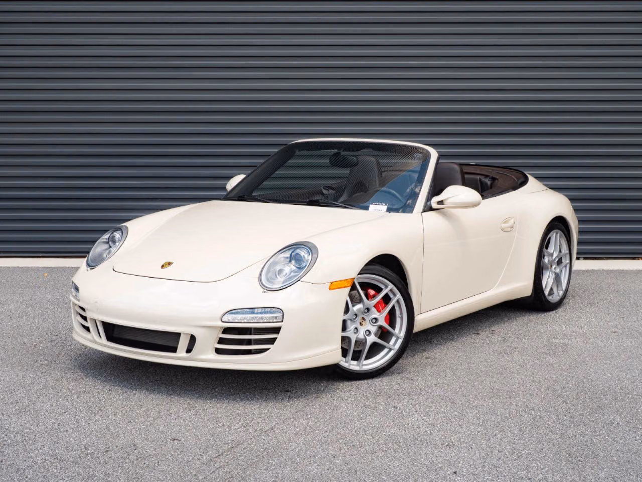 
           
        2011 Porsche 911