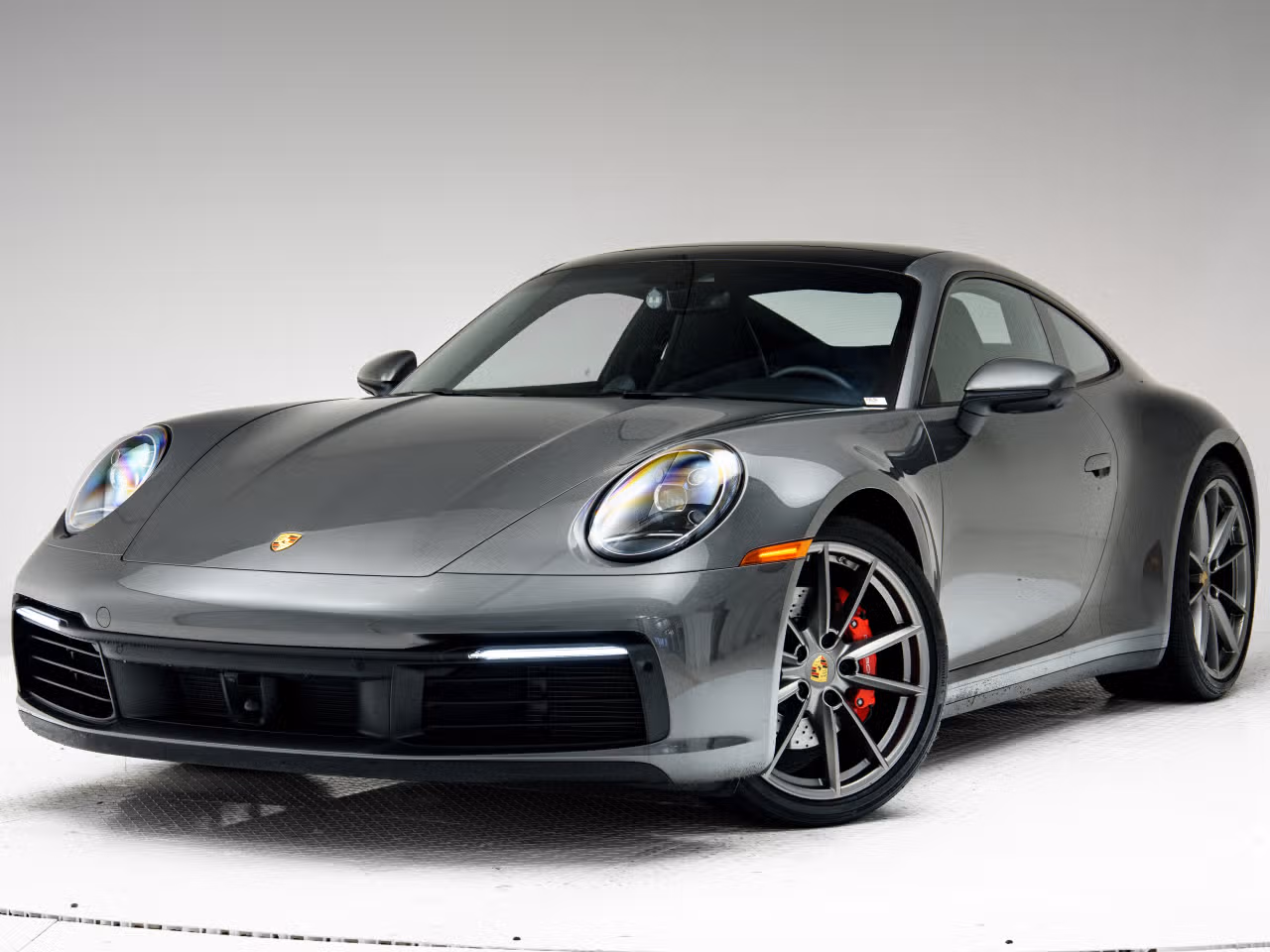 
           
        2020 Porsche 911
