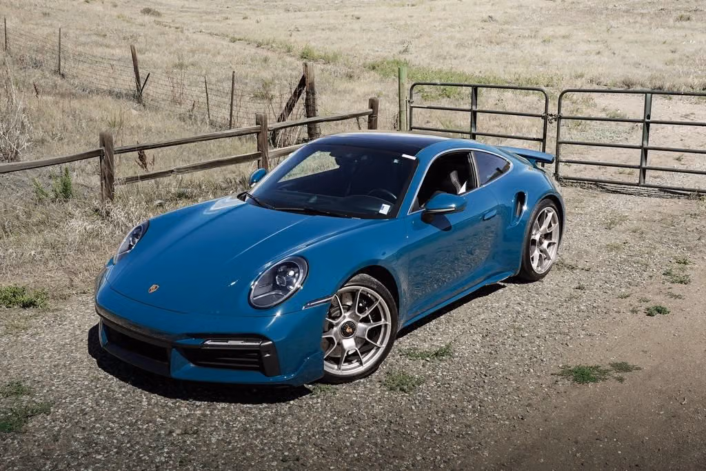 
           
        2024 Porsche 911