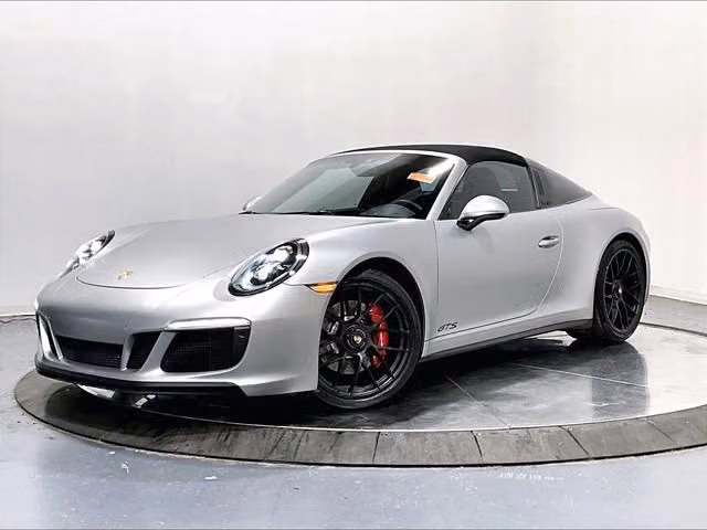 
           
        2019 Porsche 911