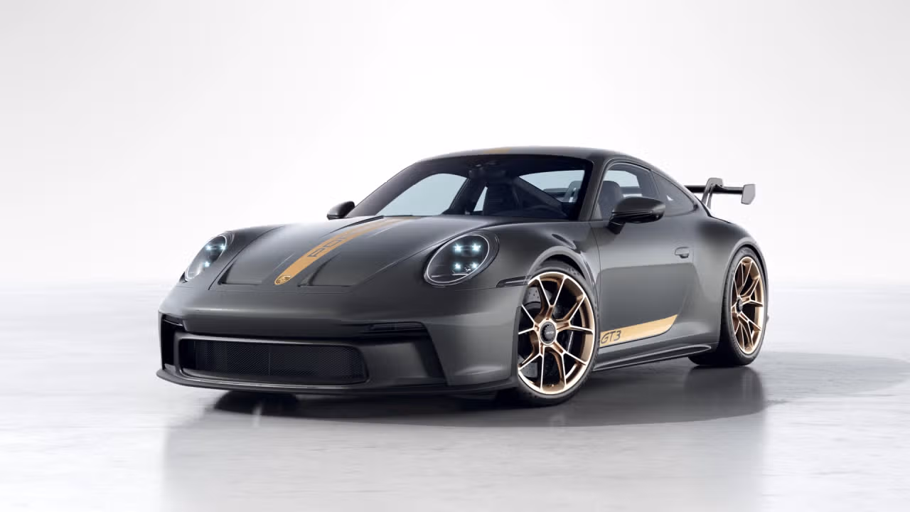 
           
        2023 Porsche 911