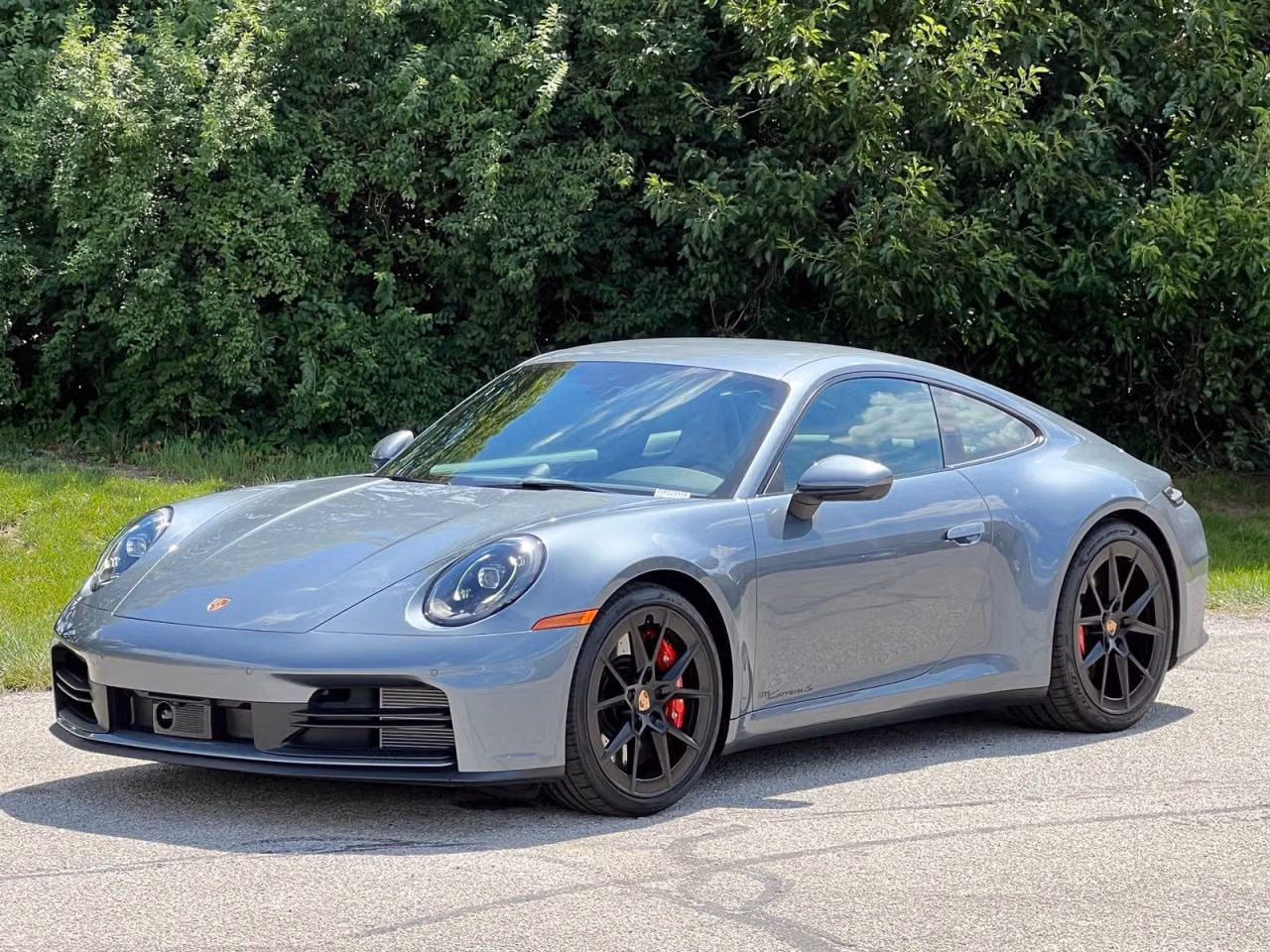 
           
        2025 Porsche 911