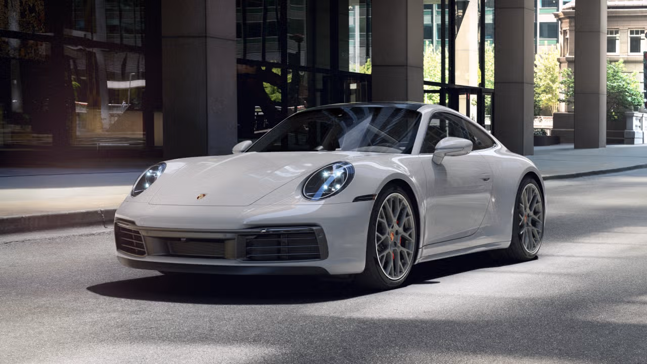 
           
        2024 Porsche 911