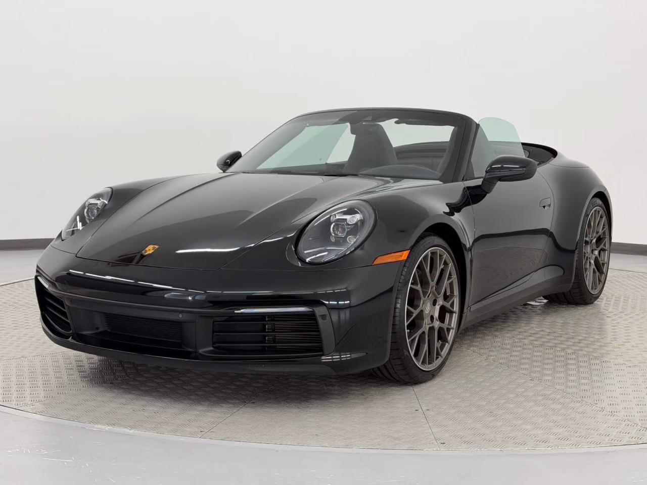 
           
        2023 Porsche 911
