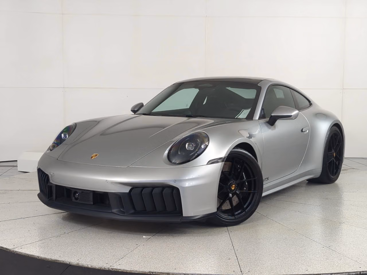 
           
        2026 Porsche 911