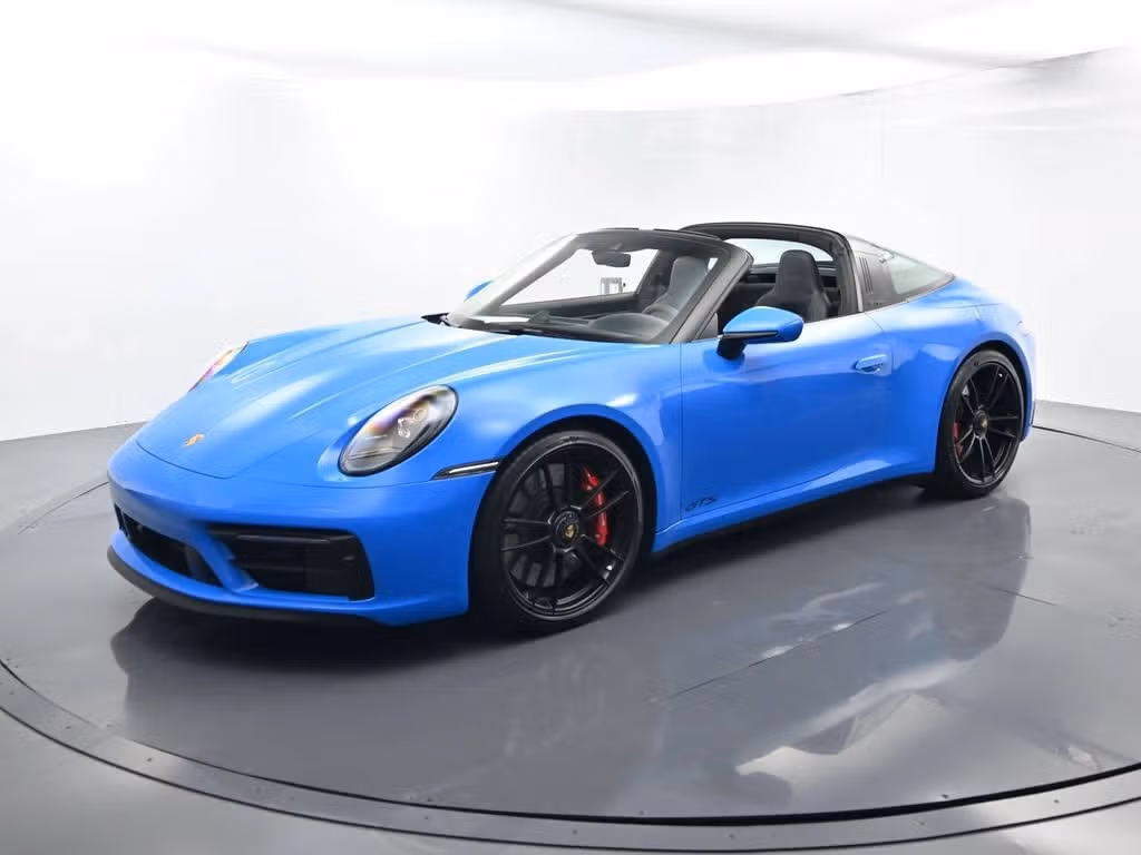 
           
        2022 Porsche 911