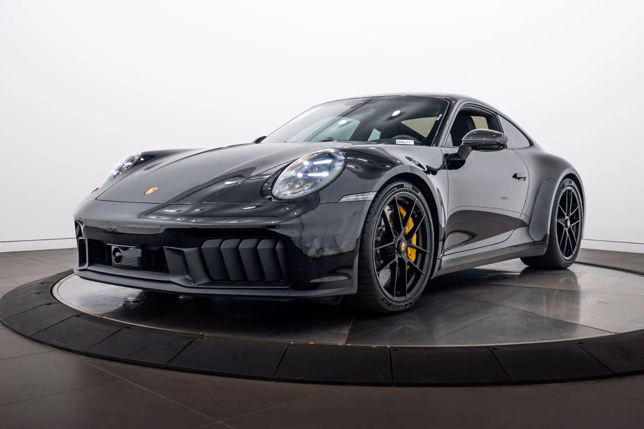 
           
        2026 Porsche 911