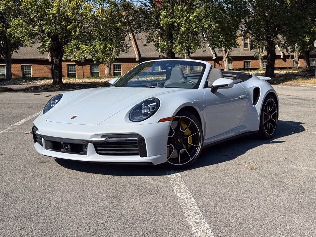 
           
        2024 Porsche 911