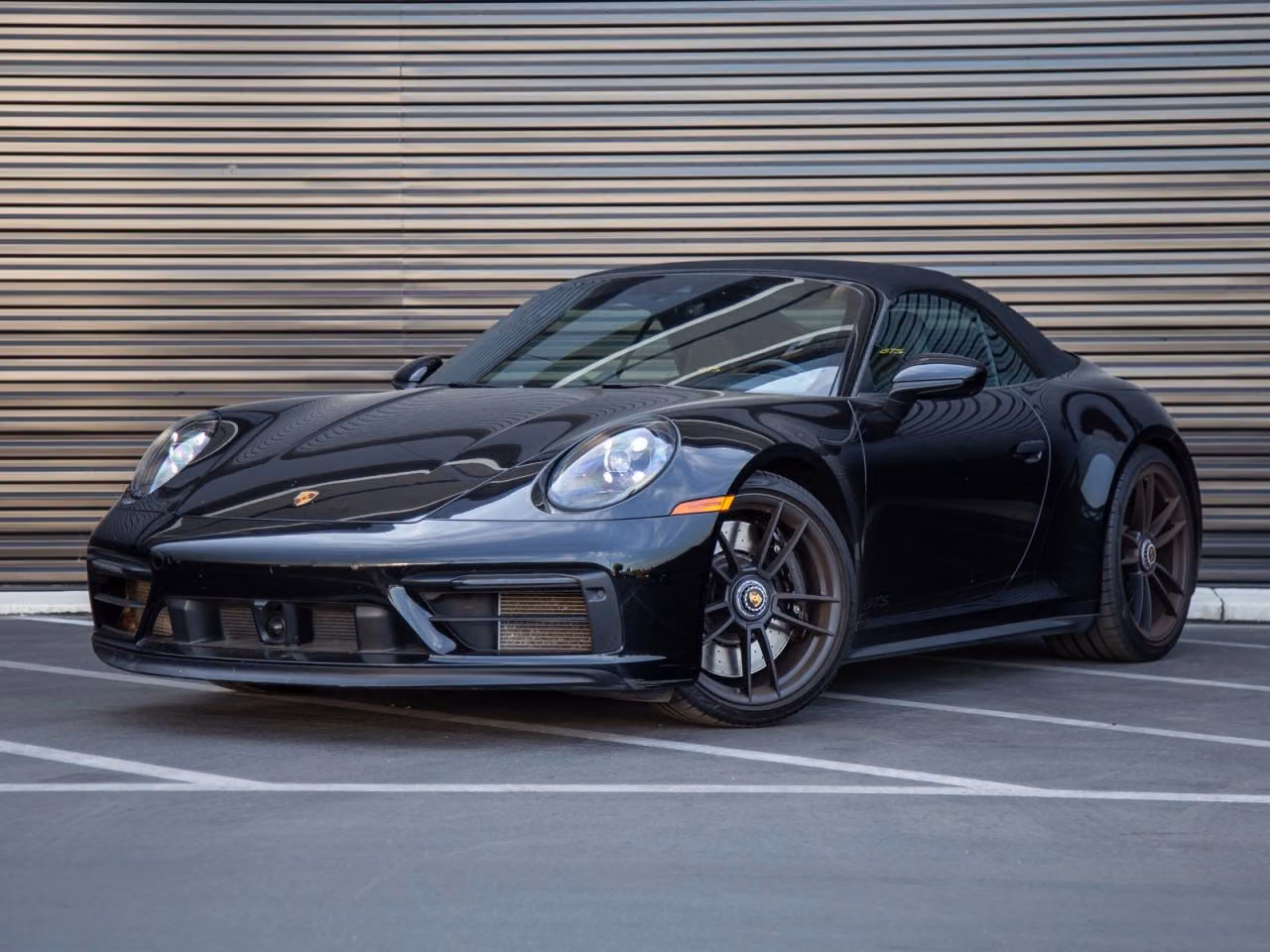 
           
        2023 Porsche 911