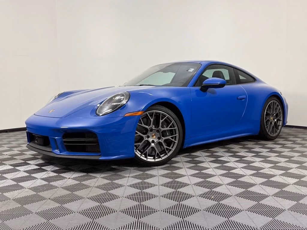 
           
        2025 Porsche 911