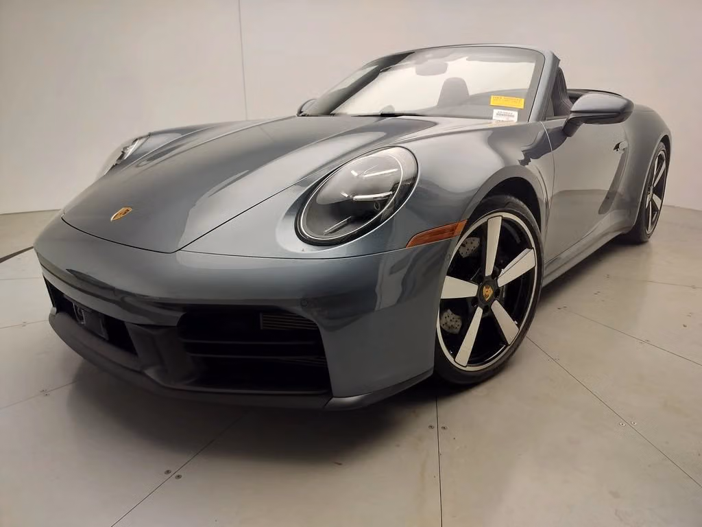 
           
        2025 Porsche 911