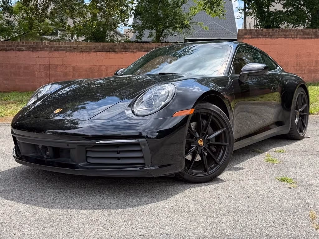 
           
        2020 Porsche 911