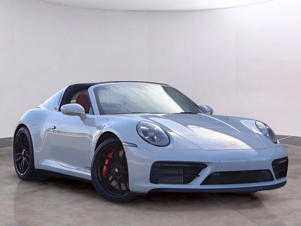
           
        2023 Porsche 911