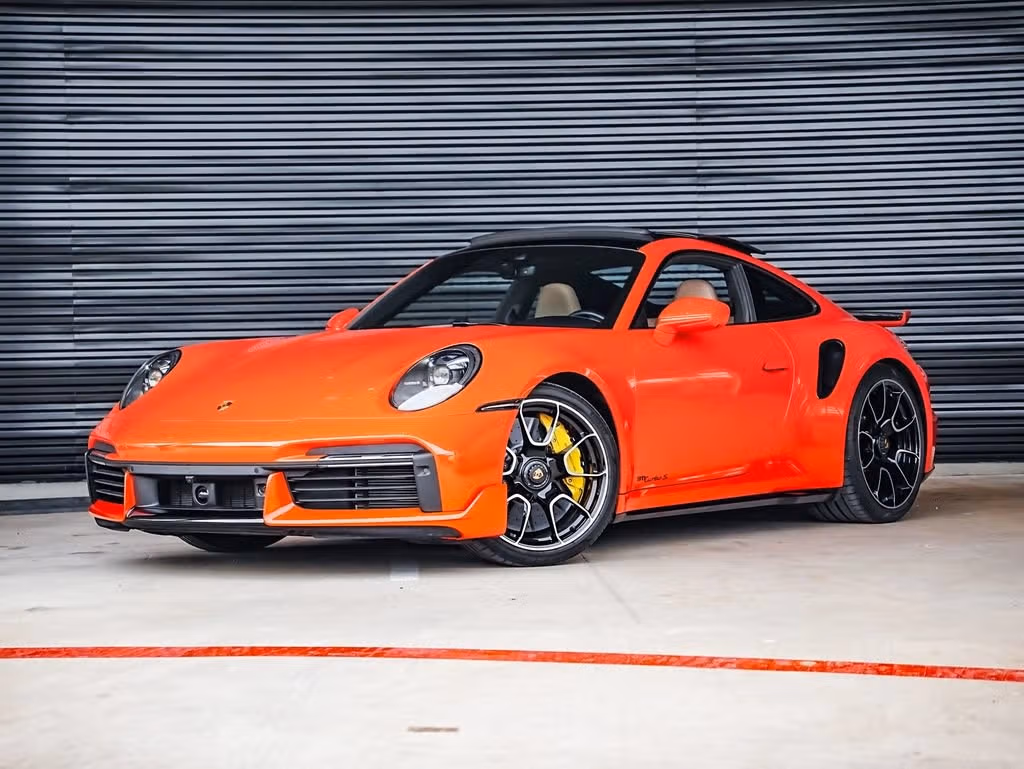 
           
        2021 Porsche 911