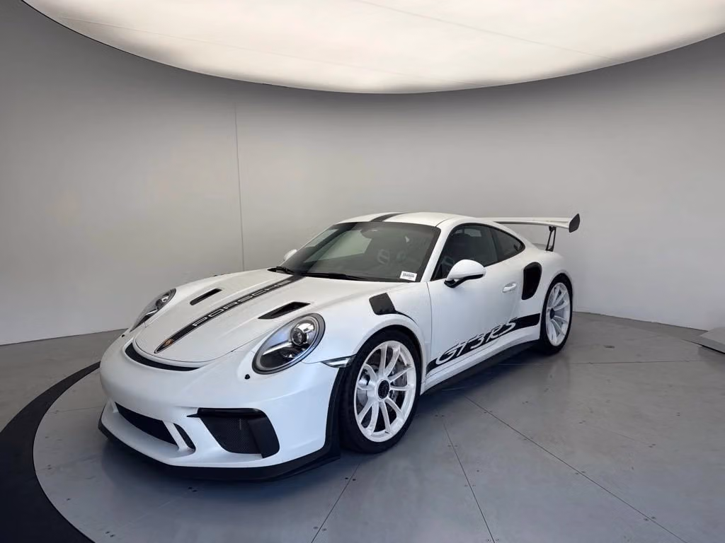 
           
        2019 Porsche 911