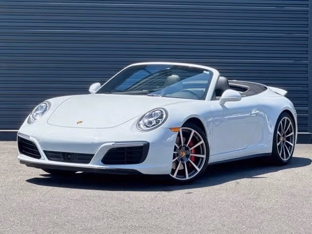 
           
        2019 Porsche 911