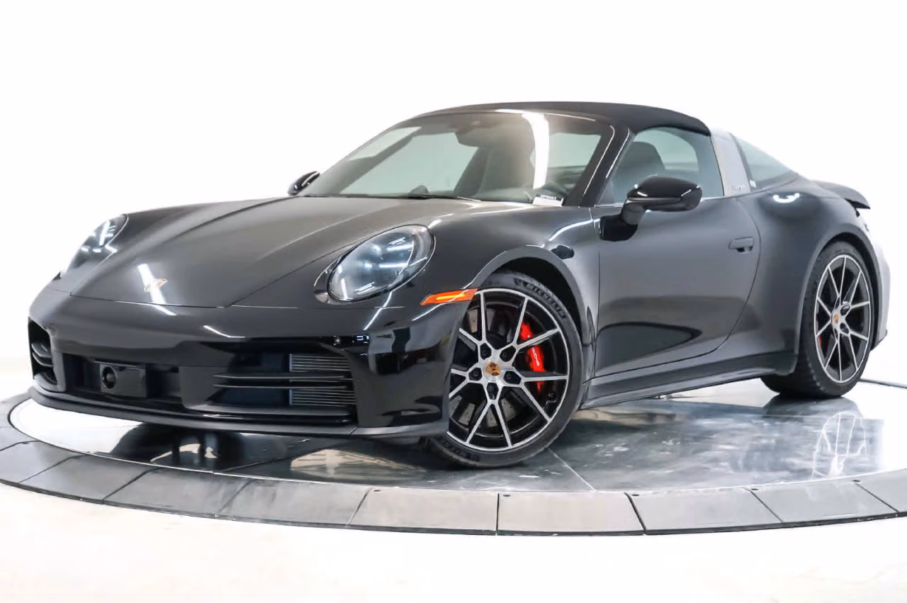 
           
        2026 Porsche 911