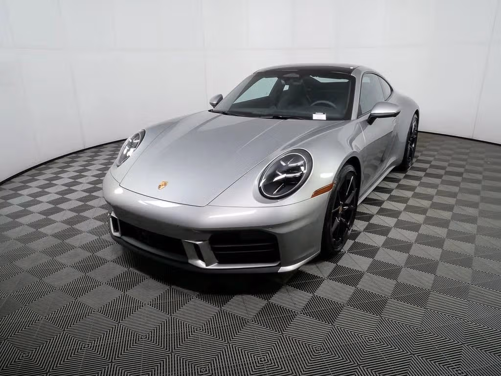 
           New 
        2026 Porsche 911