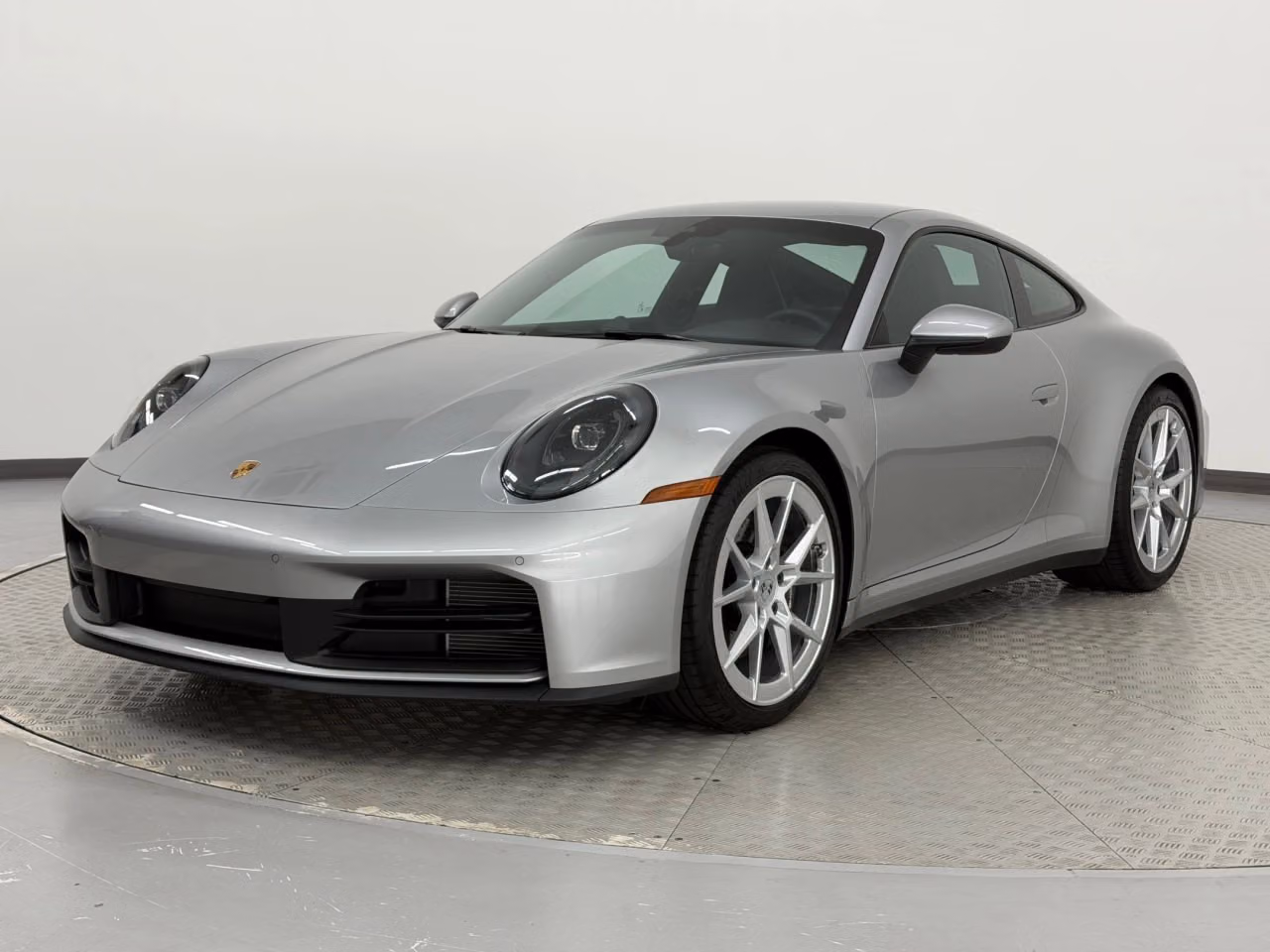 
           
        2025 Porsche 911