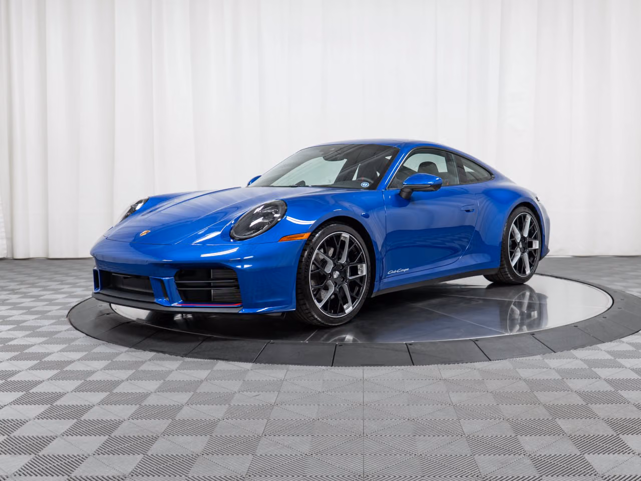 
           
        2026 Porsche 911