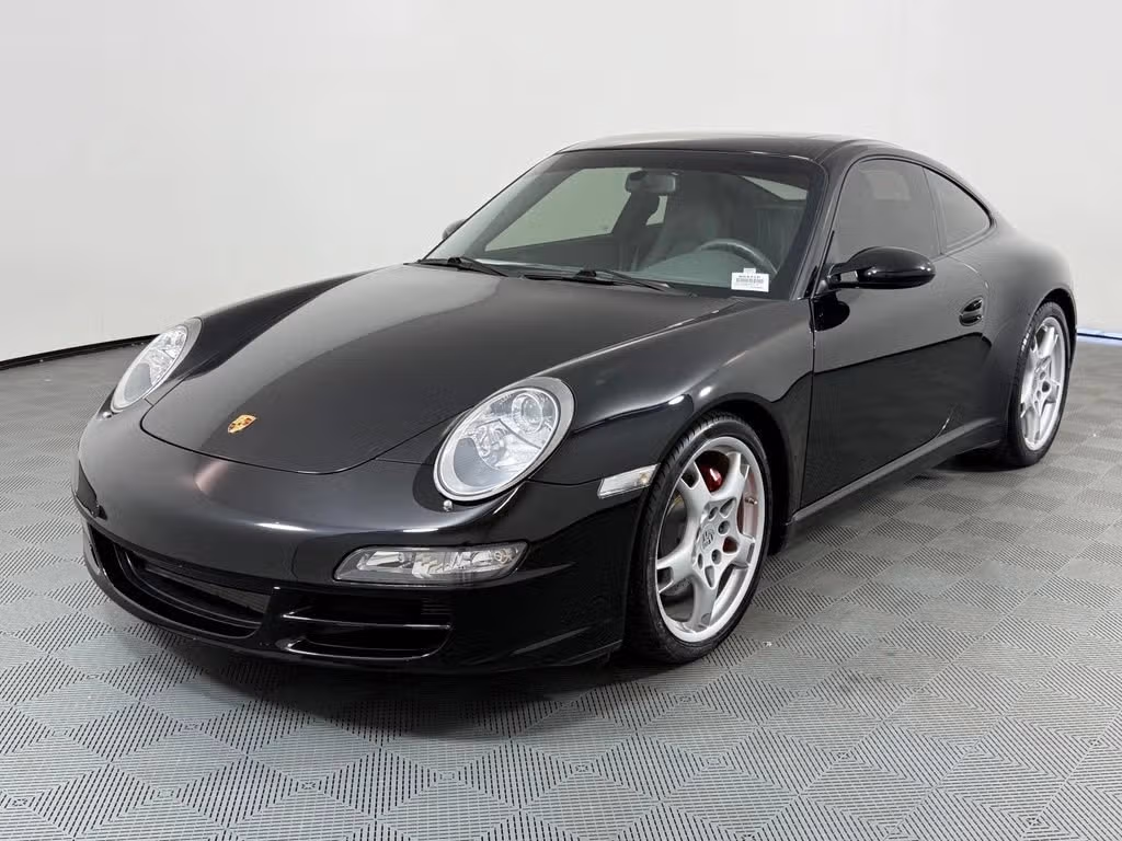 
           
        2008 Porsche 911