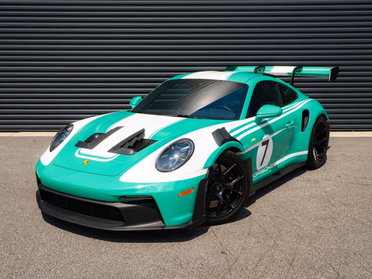
           
        2023 Porsche 911