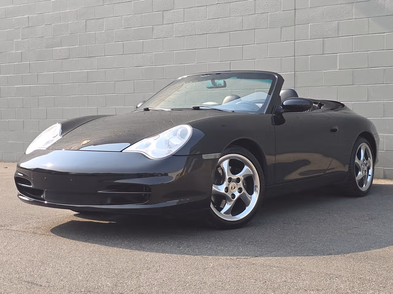 
           
        2003 Porsche 911
