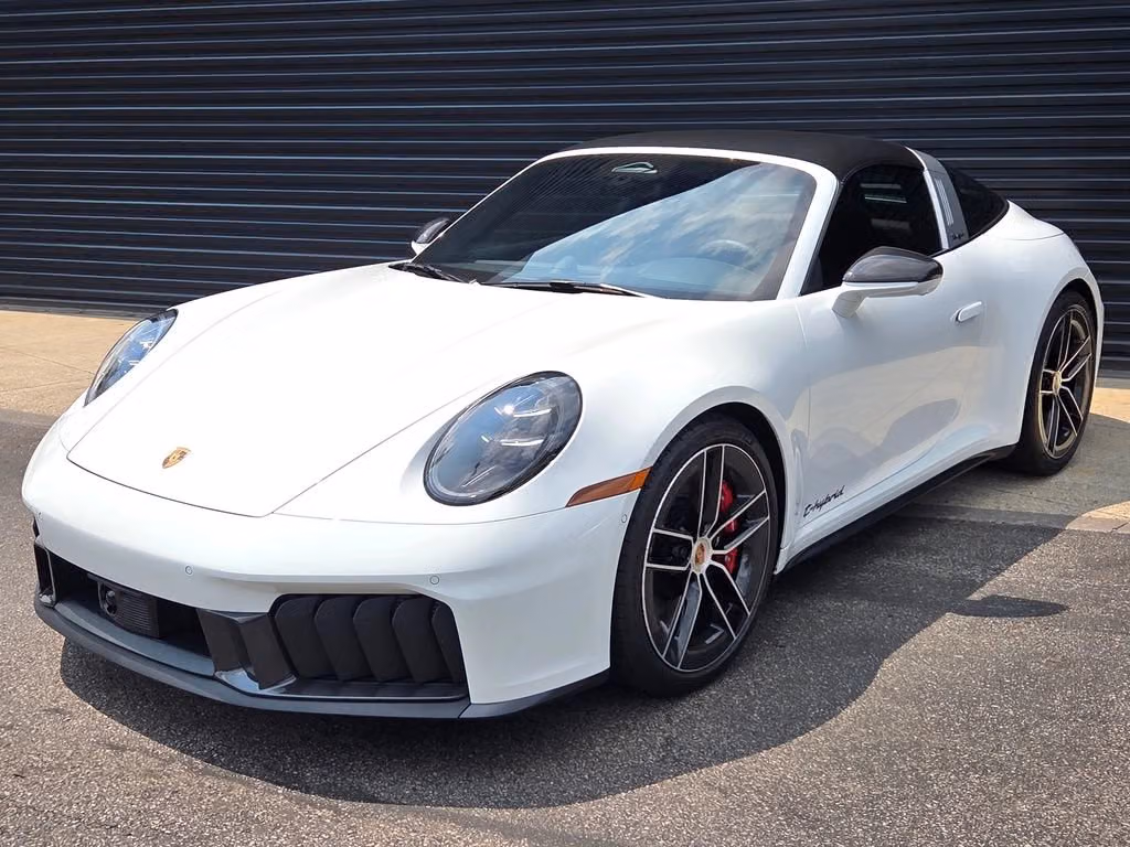 
           
        2026 Porsche 911