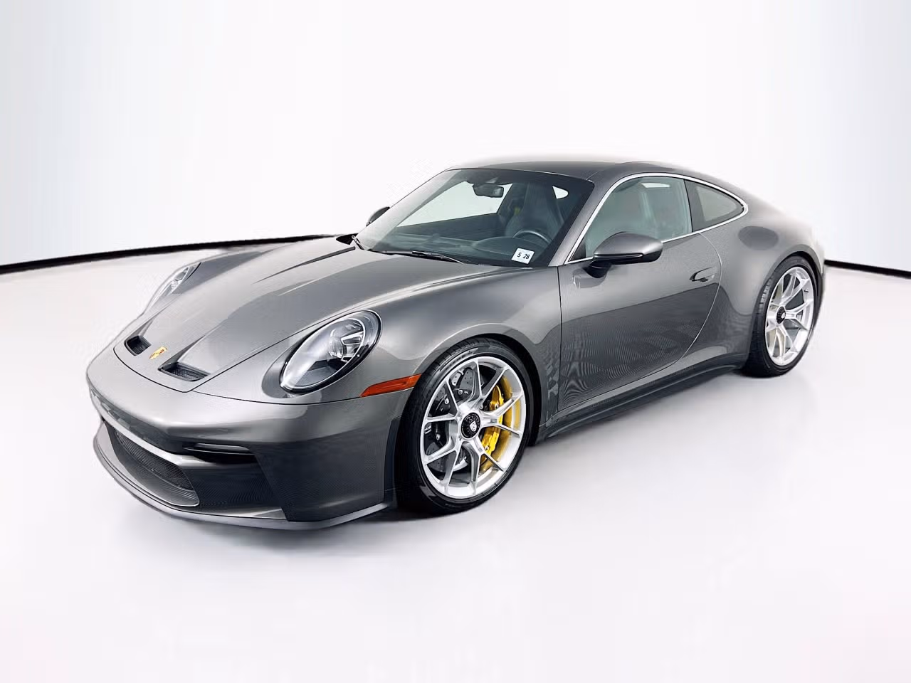 
           
        2022 Porsche 911