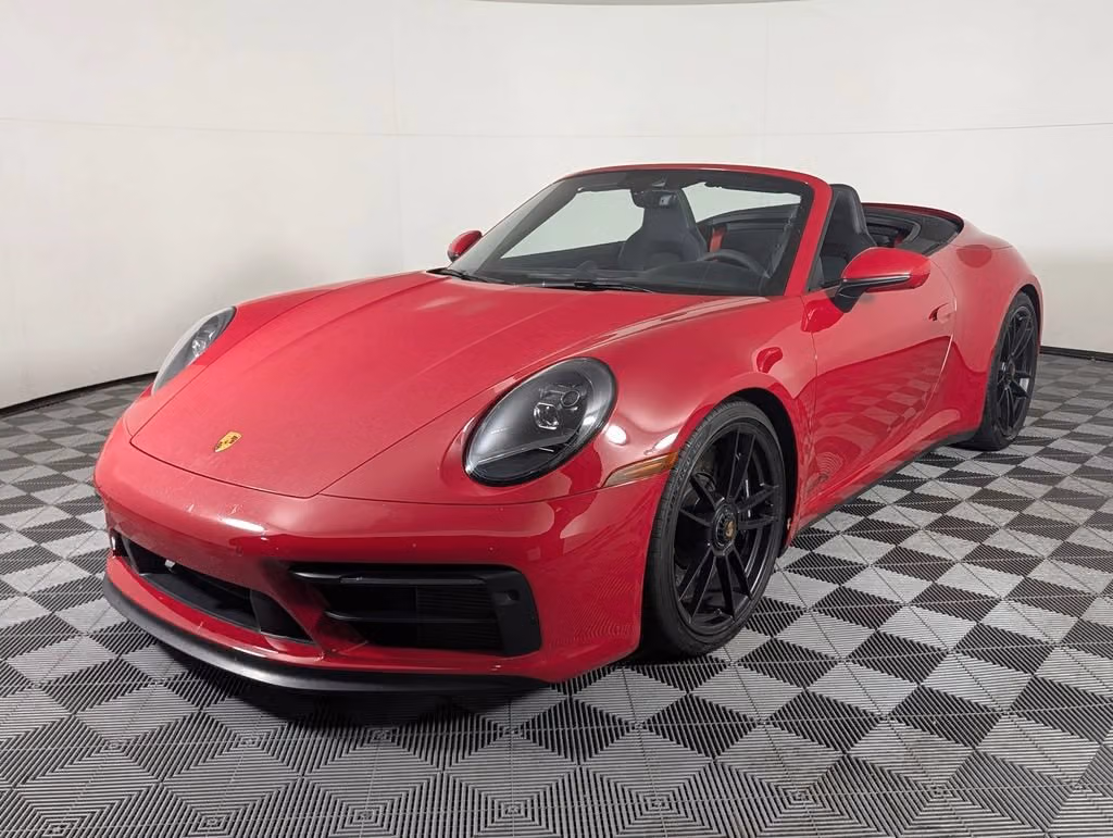 
           
        2024 Porsche 911