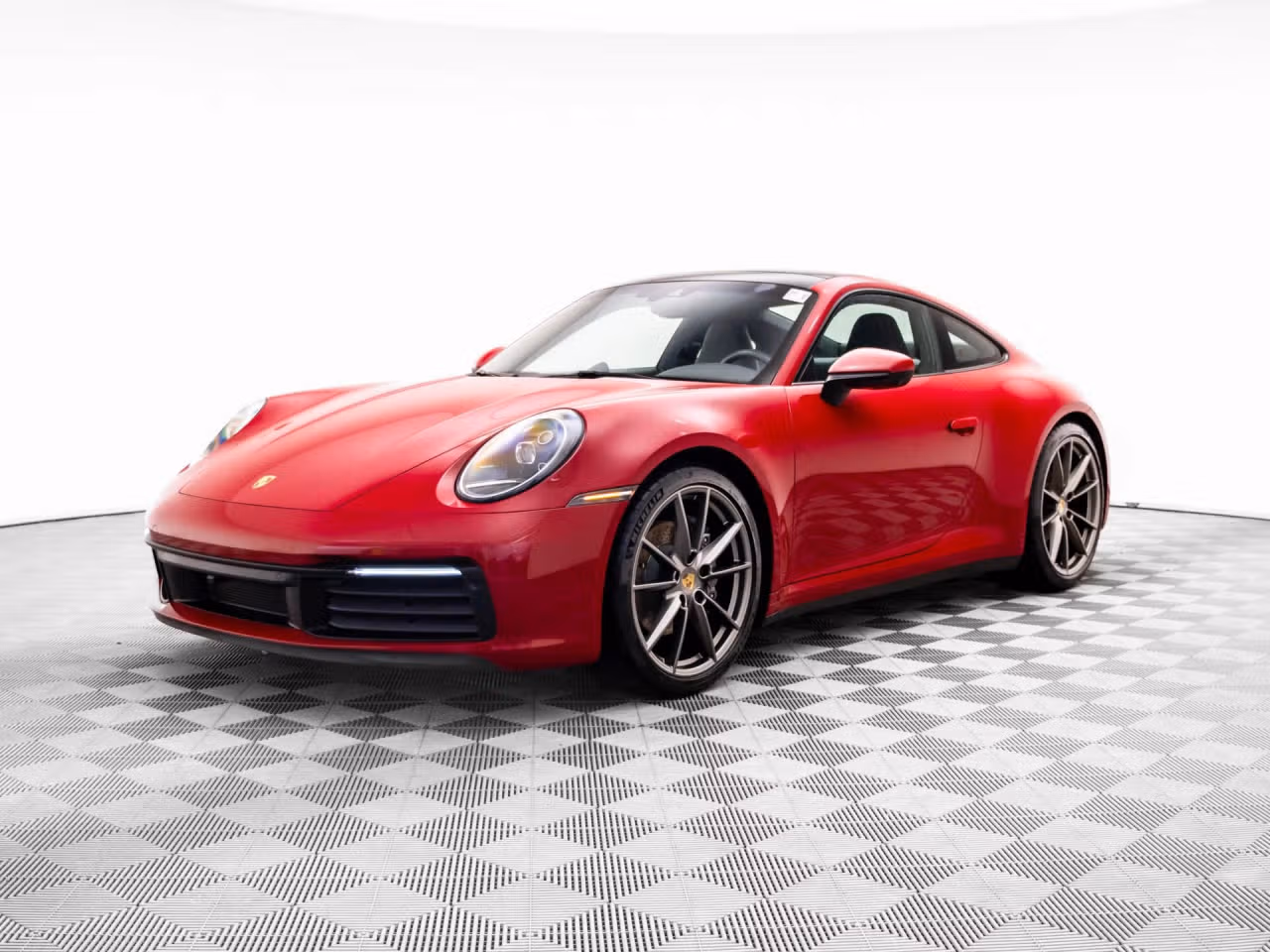 
           
        2021 Porsche 911