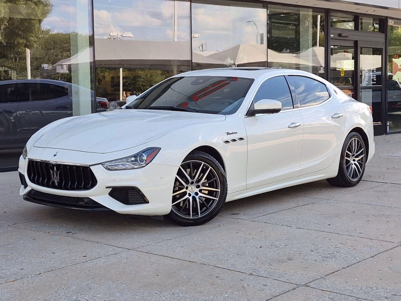 
           
        2022 Maserati Ghibli