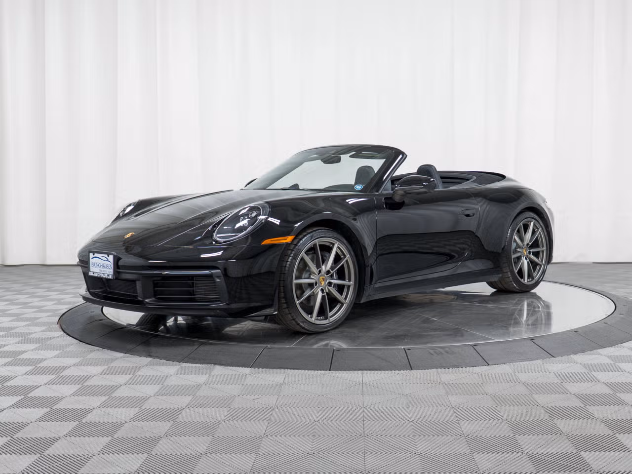 
           
        2021 Porsche 911