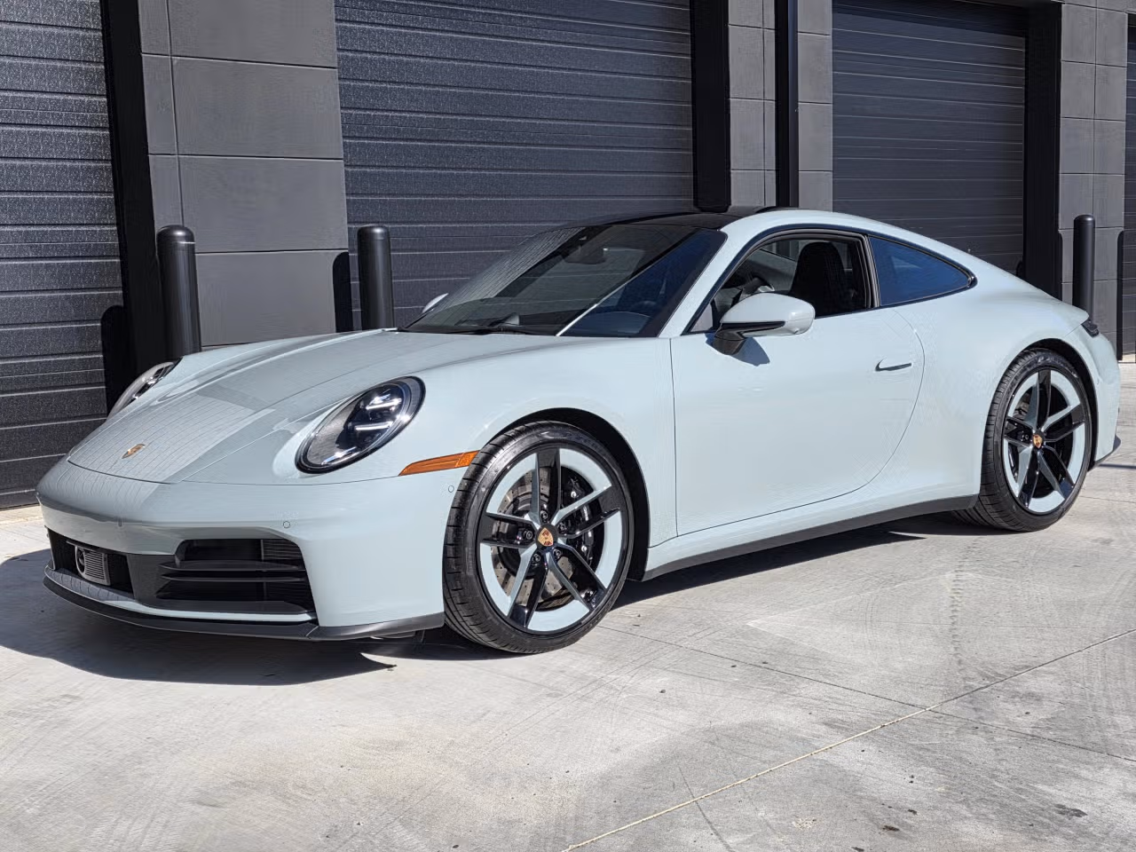 
           New 
        2026 Porsche 911
