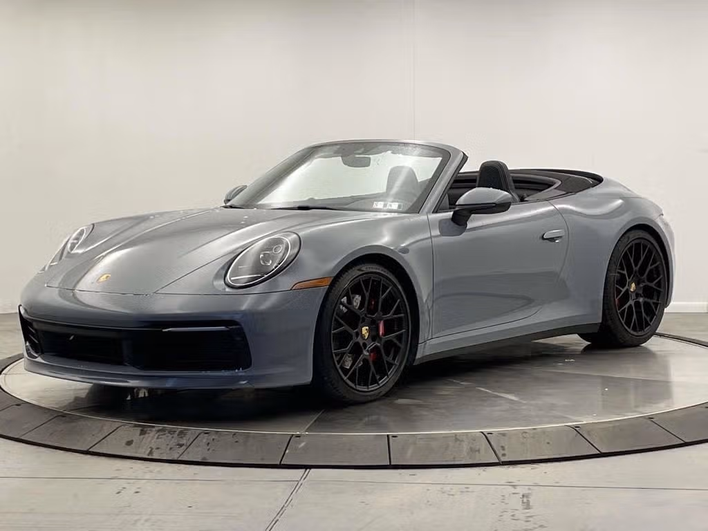 
           
        2024 Porsche 911