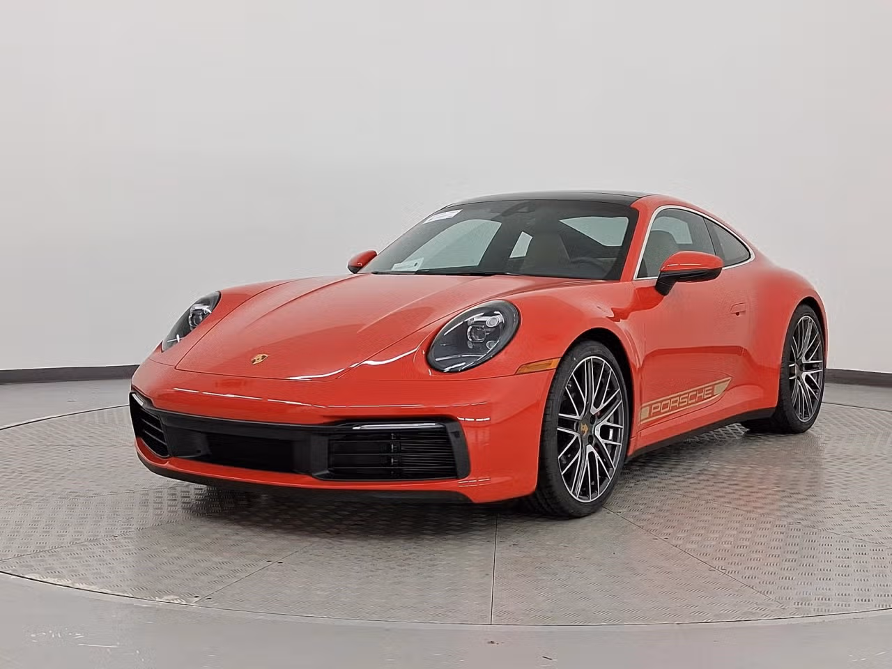 
           
        2024 Porsche 911