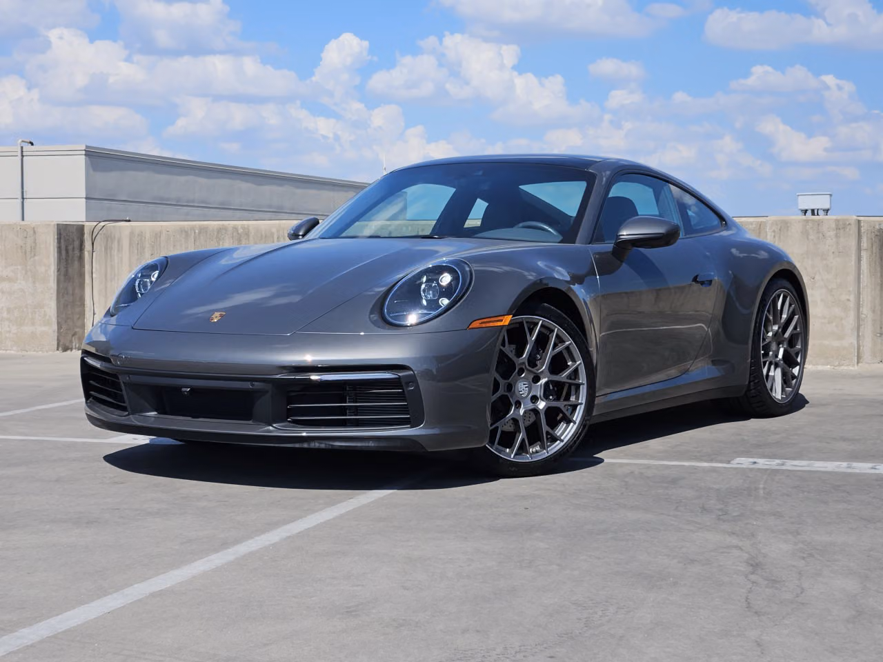 
           
        2023 Porsche 911