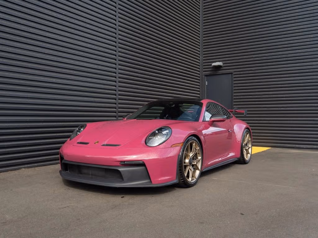 
           
        2024 Porsche 911