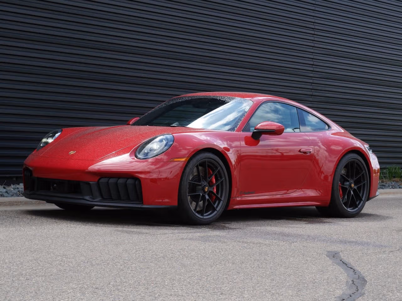 
           
        2025 Porsche 911
