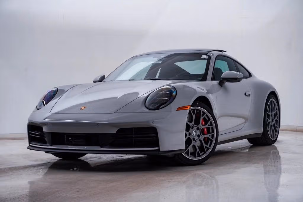 
           New 
        2026 Porsche 911